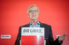 Dietmar Bartsch, Fraktionsvorsitzender der Partei Die Linke, gibt zu Beginn der Fraktionssitzung seiner Partei im Bundestag ein Pressestatement.