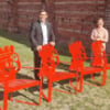 Stühle mit Gesicht beleben Pasewalks Stadtbild
