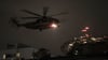 Ein Hubschrauber der israelischen Luftwaffe mit Geiseln, die von der Hamas frei gelassen wurden, an Bord, landet auf einem Krankenhaus in Tel Aviv. (Symbolbild)