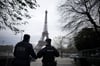 Ein Angreifer hatte am Samstagabend in Paris einen deutschen Touristen erstochen.