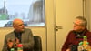 Enrico Komning (links) besuchte Martin Zühlke auf dem Hof der Bio Energy GmbH bei Woldegk. Weitere Biogas-Erzeuger beteiligten sich per Videoschalte an der Diskussion.