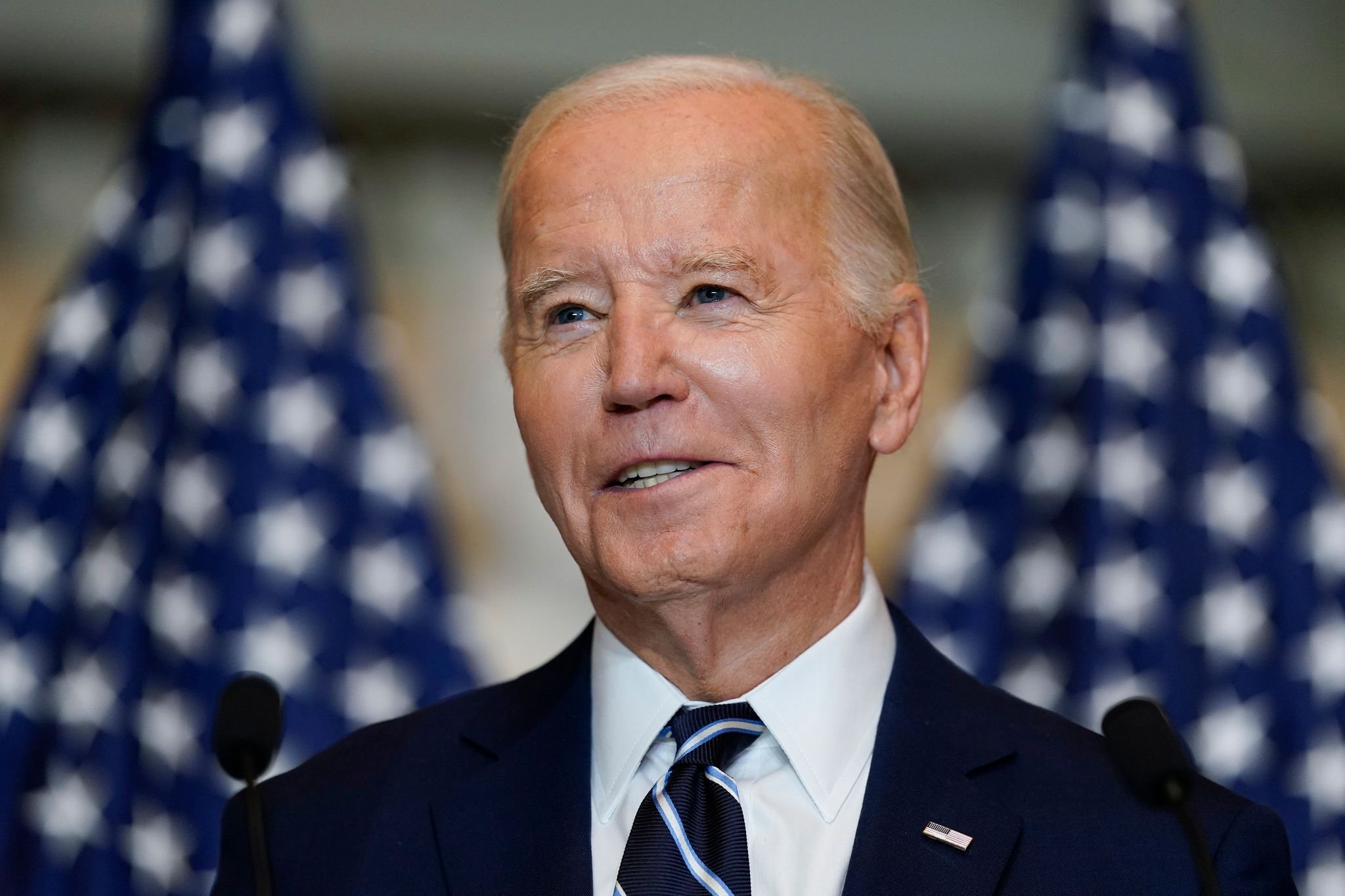 us-demokraten-biden-gewinnt-vorwahl-in-south-carolina
