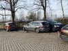Rentner baut auf Parkplatz Unfall mit sieben Autos