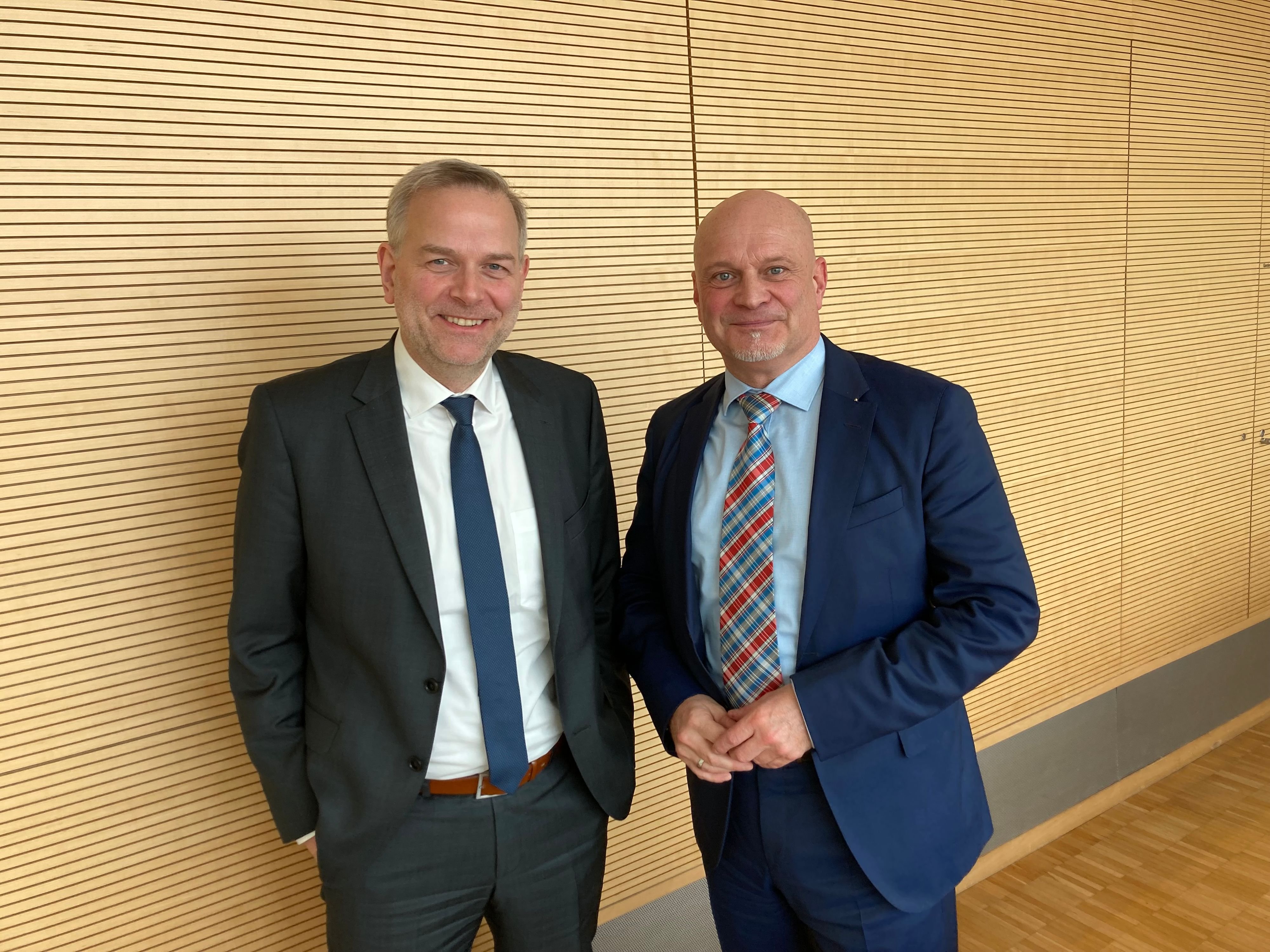  AfD strebt in MV bei Landtagswahl 2026 Regierung mit der CDU an Motiv 