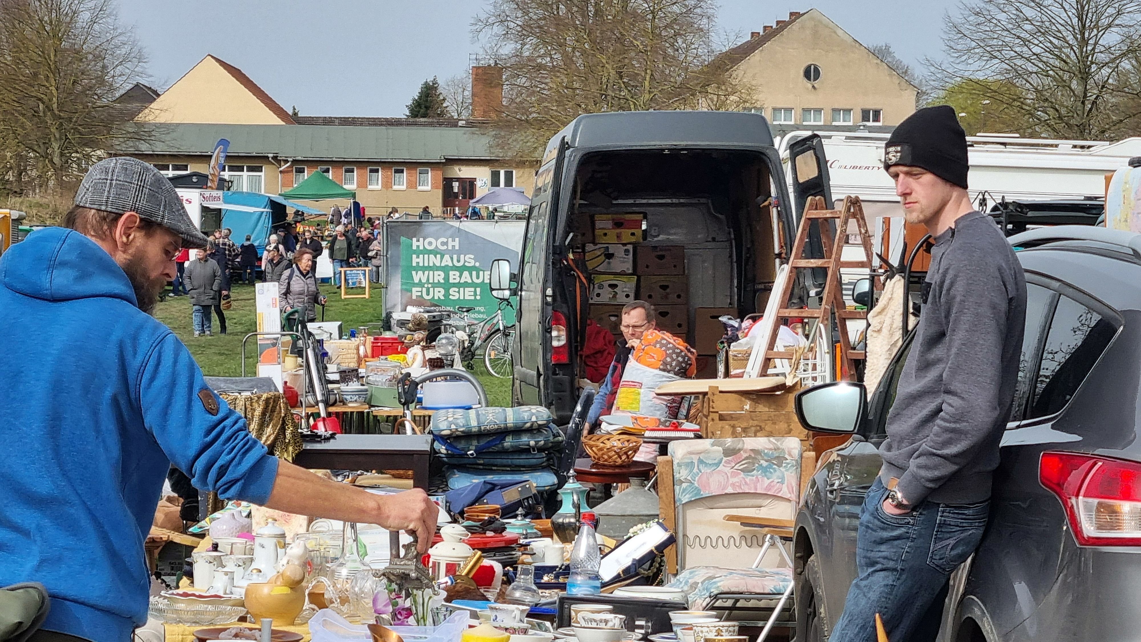 Flohmarkt von Rostock bis Schwerin: Hier wird 2024 getrödelt