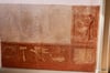 „Pompejanischrote Malerei“: Im „Ägyptischen Saal“ gibt es nur noch diesen etwa einen Quadratmeter großen Rest der einstigen Wandbemalung.