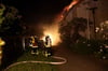 Rund 75 Einsatzkräfte der freiwilligen Feuerwehren aus der Region waren in der Nacht zu Donnerstag im Einsatz und kämpften stundenlang gegen die Flammen.