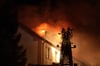 In der Nacht zu Himmelfahrt, gegen 21.30 Uhr, ist es im Ludwigsluster Stadtteil Techentin zu einem Dachstuhlbrand gekommen.
