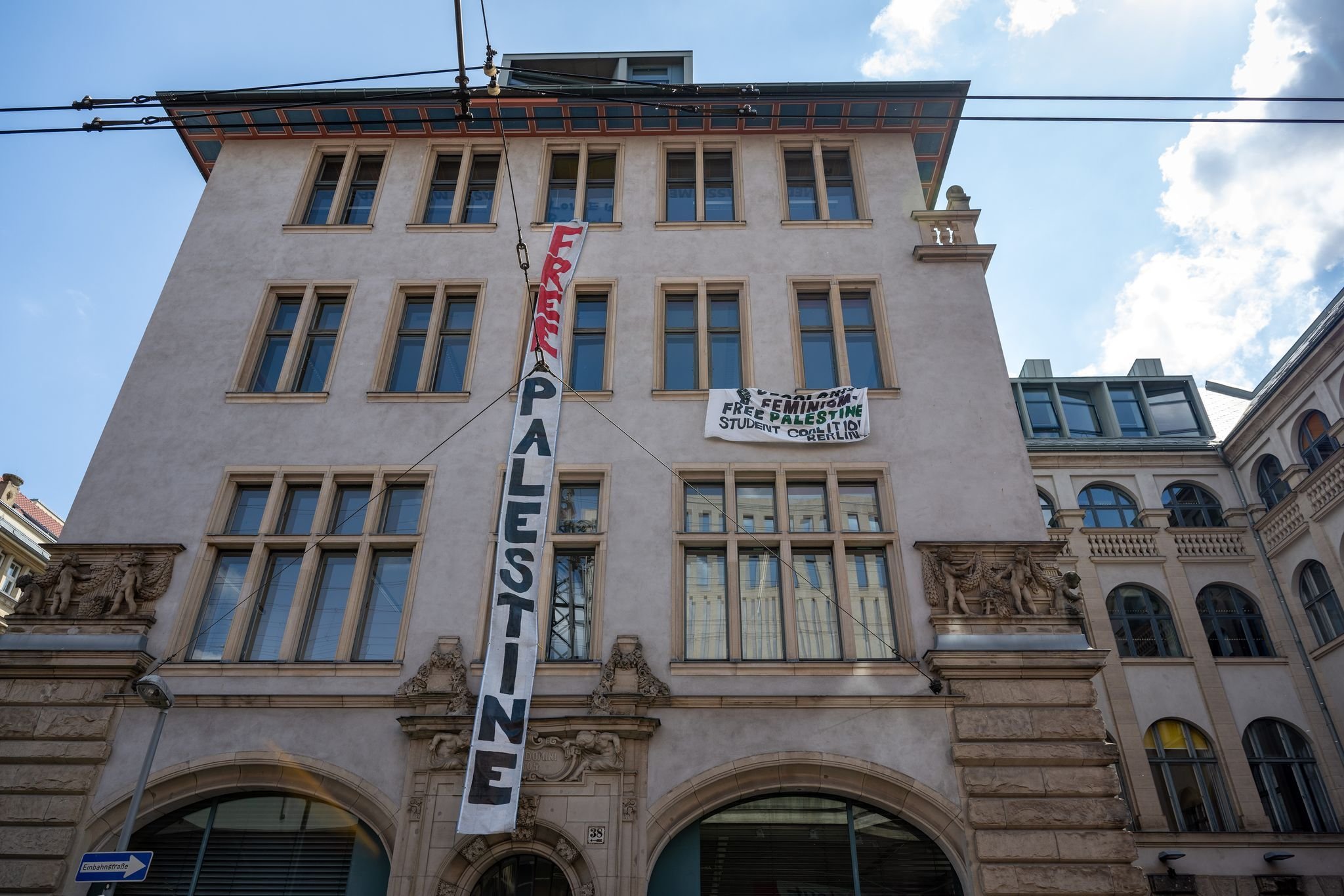 HUGebäude besetzt Institut soll schnell wieder öffnen