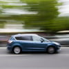 25-Jähriger rast mit über 120 km/h durch Ort – Führerschein weg