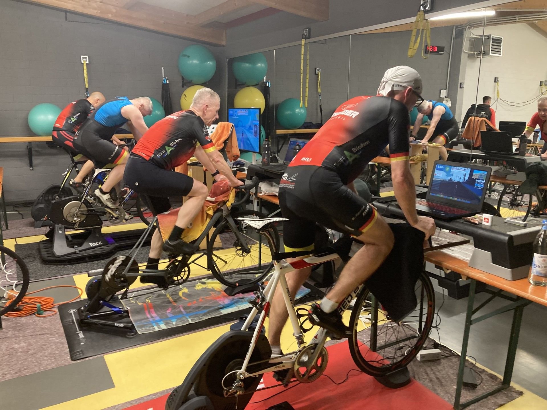 1000 Kilometer! Radsportler wollen Mecklenburg-Vorpommern umrunden