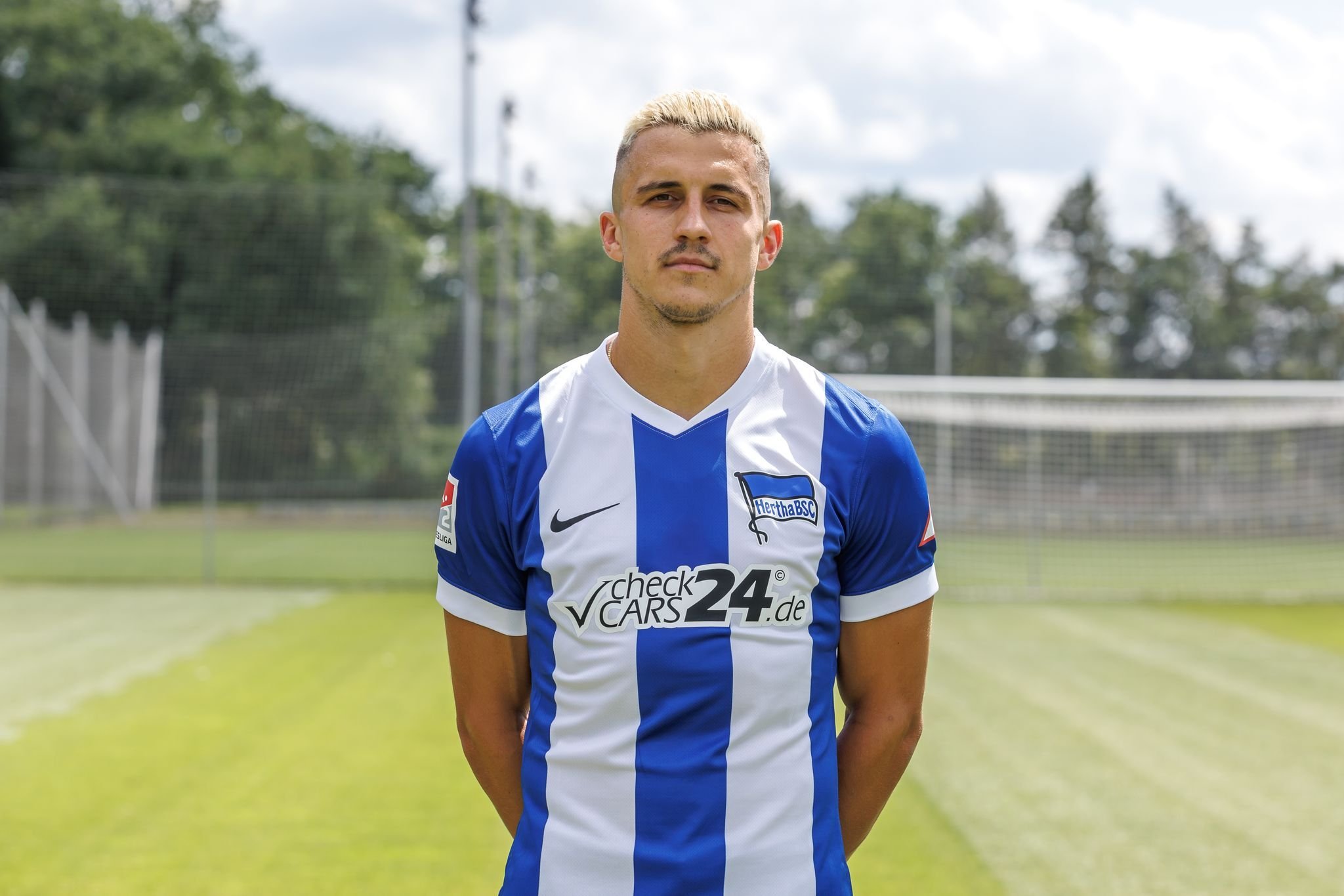 Geheimnis Gelüftet Hertha Profi Vor Wechsel Nach Katar Was Steckt In Dem Vertrag - xh0junf