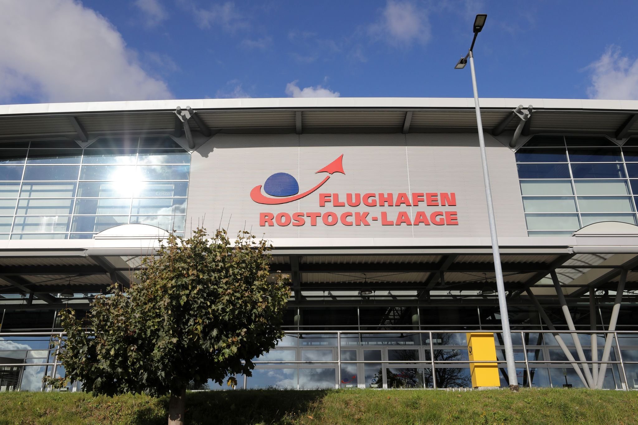 Parken Am Flughafen Rostock-laage www.nordkurier.de