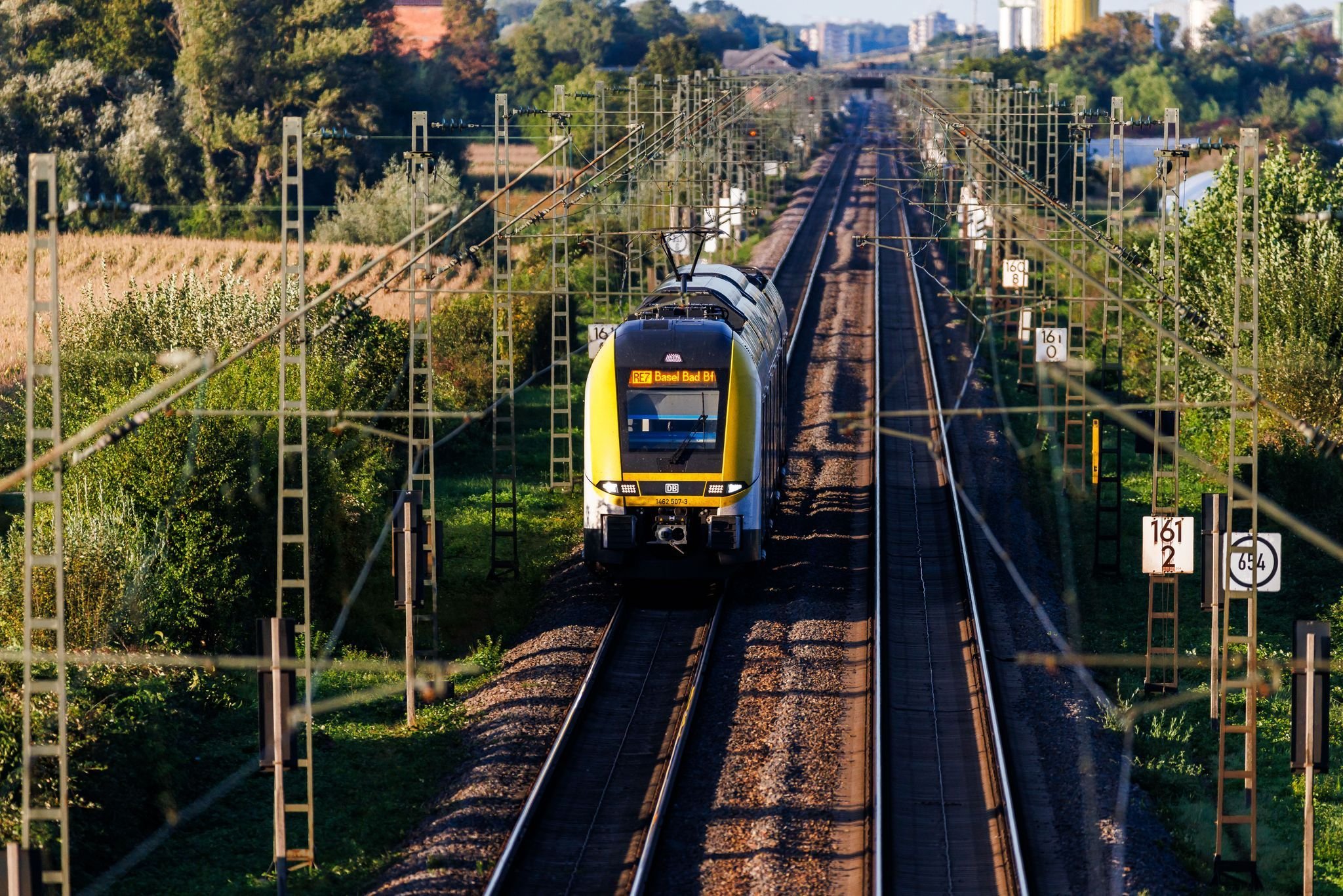  Rheintalbahn bei Freiburg nach Sperrung wieder offen Bildidee 