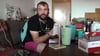 Familienfreund Timo hat, während Sandra und Dave im Krankenhaus waren, die Stellung gehalten.