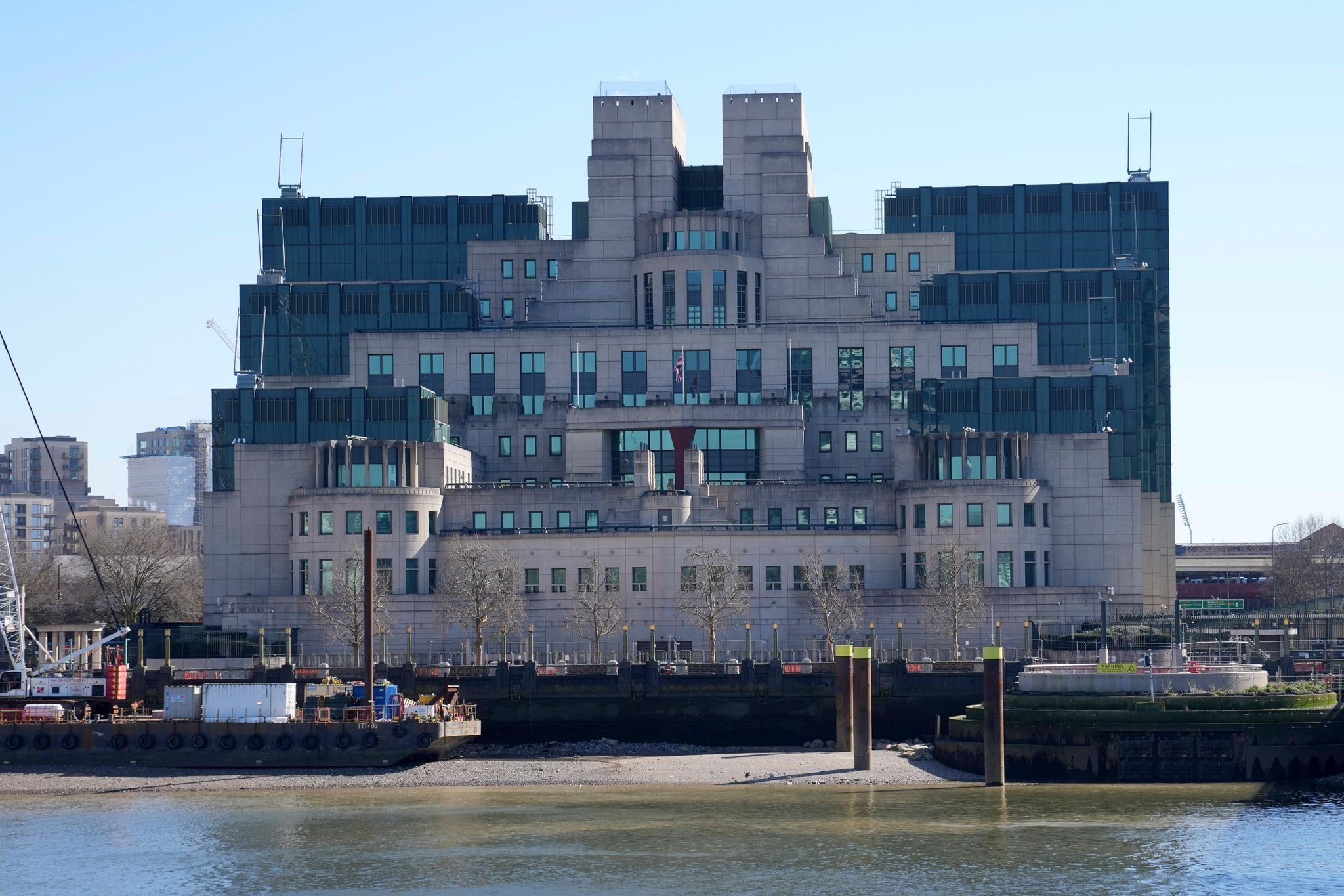 Historischer Schritt für den britischen Geheimdienst: MI6 erhält erste Chefin!