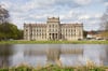 Das Barockschloss ist wunderschön gelegen zwischen den Ludwigsluster Gewässern.