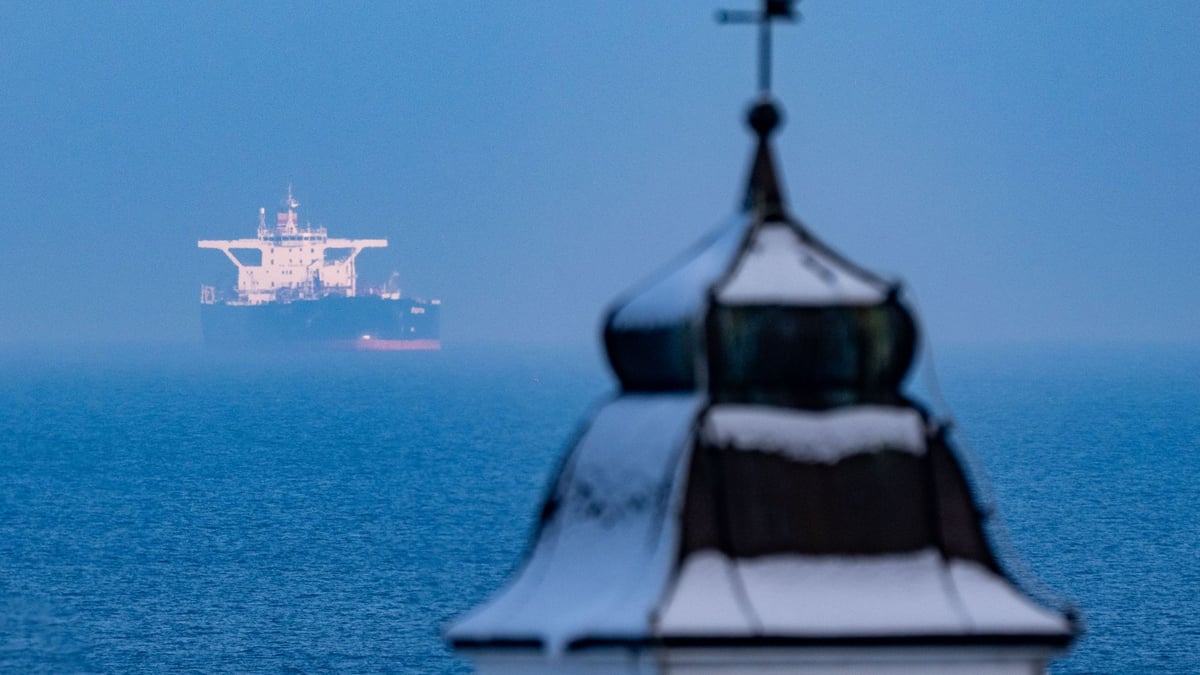Russische Schattenflotte: In der Ostsee droht jetzt diese Ölkatastrophe Russische Schattenflotte: In der Ostsee droht jetzt diese Ölkatastrophe