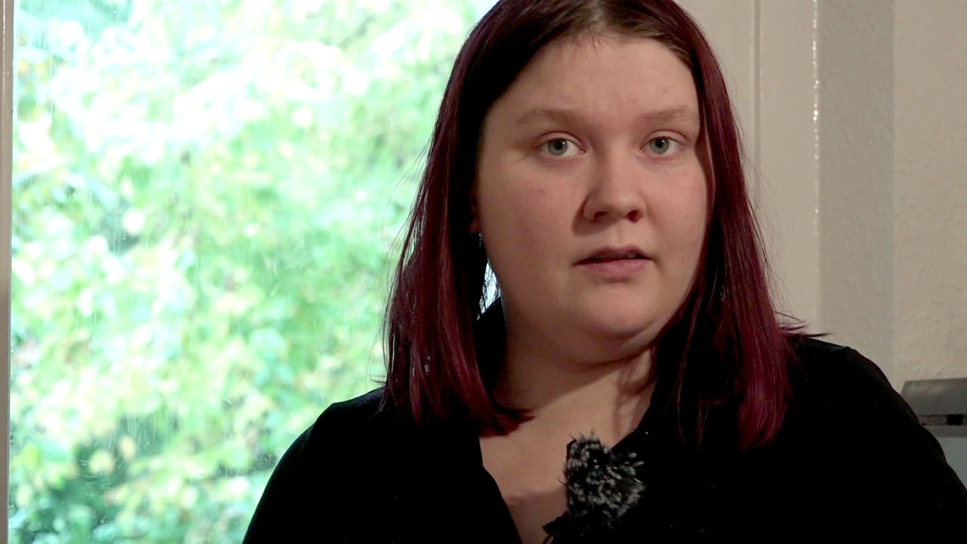 Hartz und herzlich: Lena wird geschlagen und Abschied von Regina